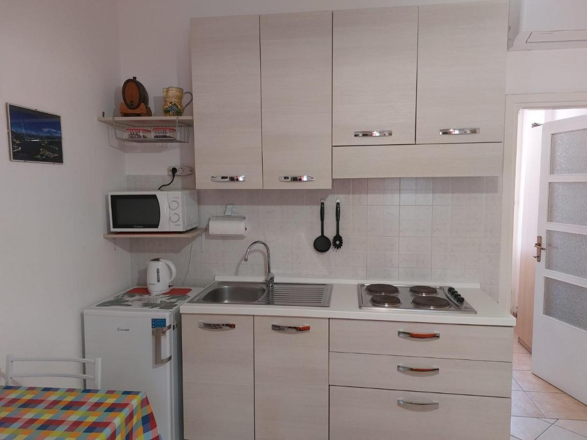 Grazioso Monolocale Bellagio Apartment Bagian luar foto